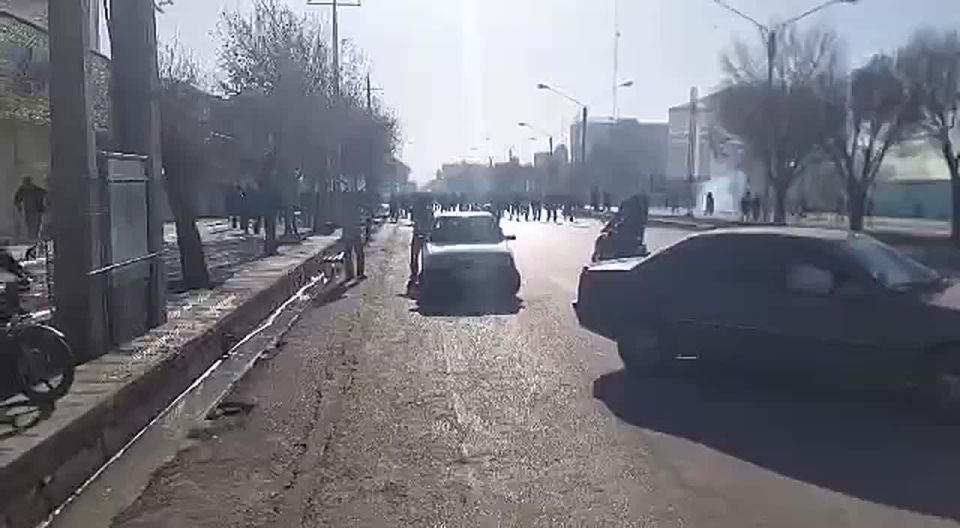 Николай Стариков: Момент штурма отделения полиции в иранском городе Марвдашт