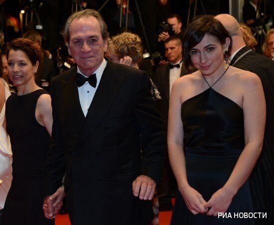 ���� ������������� ������ ����� �� ������ ���� ������� ������� � ����� � ���-���������, �������� ������ TMZ