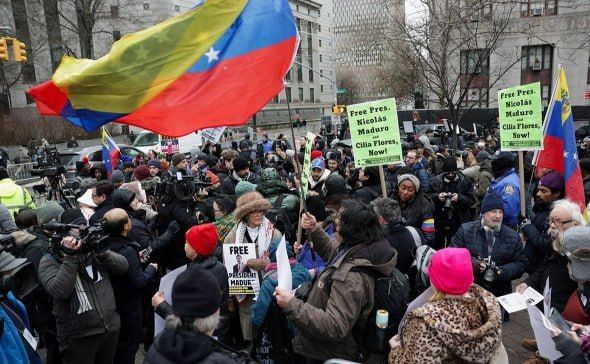 "Я остаюсь президентом моей страны"