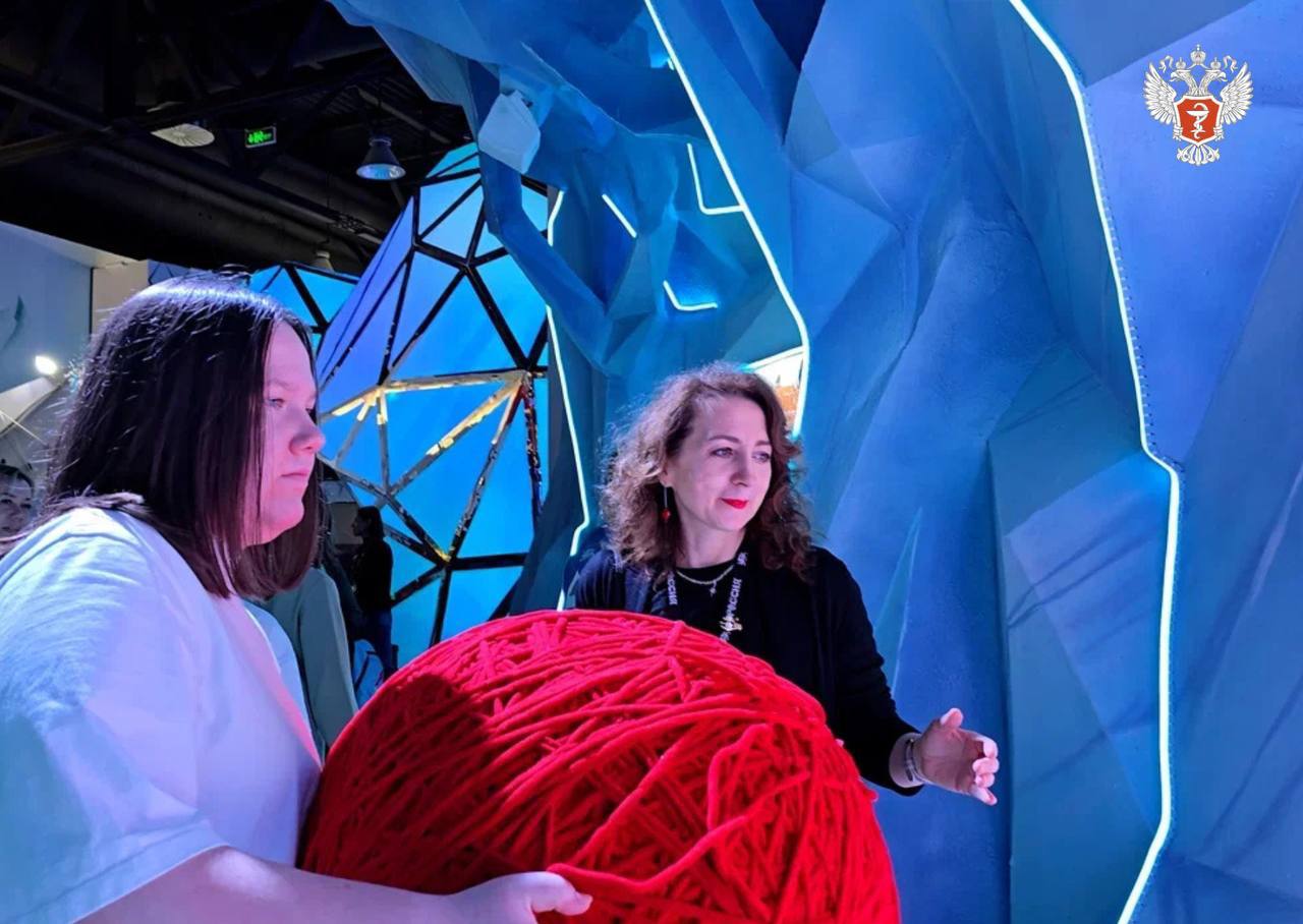 «Ёлка желаний»: Михаил Мурашко исполнил мечту 17-летней Анны из г. Кстово Нижегородской области «Ёлка желаний»: Михаил Мурашко исполнил мечту 17-летней Анны из г. Кстово Нижегородской области