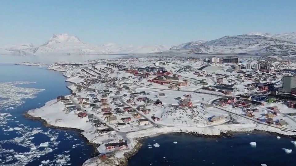 Белый дом хочет купить лояльность гренландцев