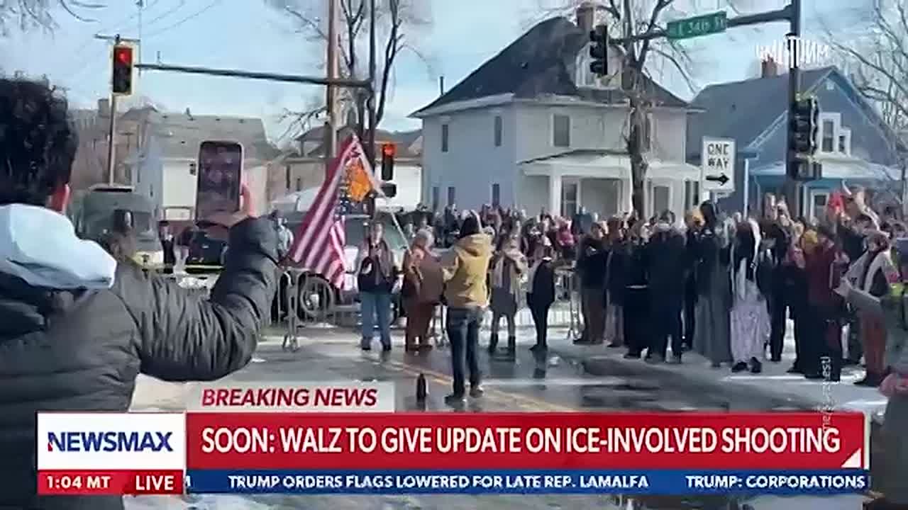 Протесты, вспыхнувшие в Миннеаполисе после того, как агент ICE застрелил женщину, имеют шансы повторить по масштабам акции Black Lives Matter 2020 года, отмечает Валентин Богданов