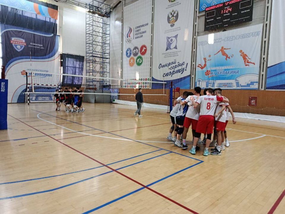 Молодые волейболисты Бурятии покоряют Абакан