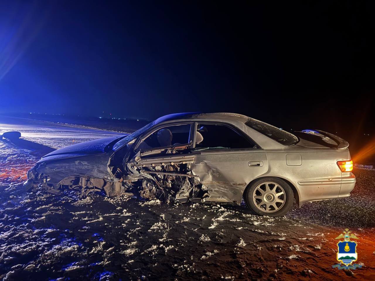 Сотрудниками полиции устанавливаются обстоятельства ДТП в Тункинском районе