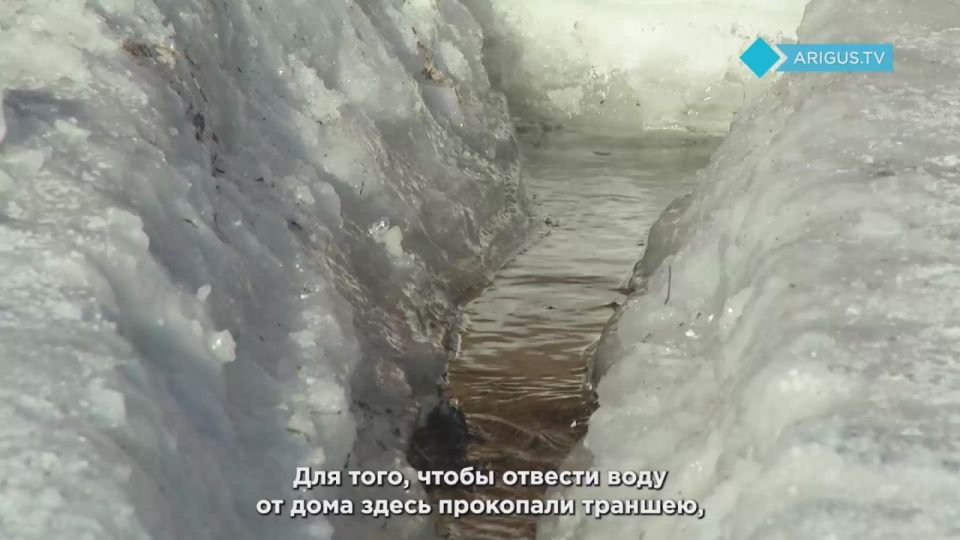 Грунтовые воды топят жилой дом в районе Бурятии