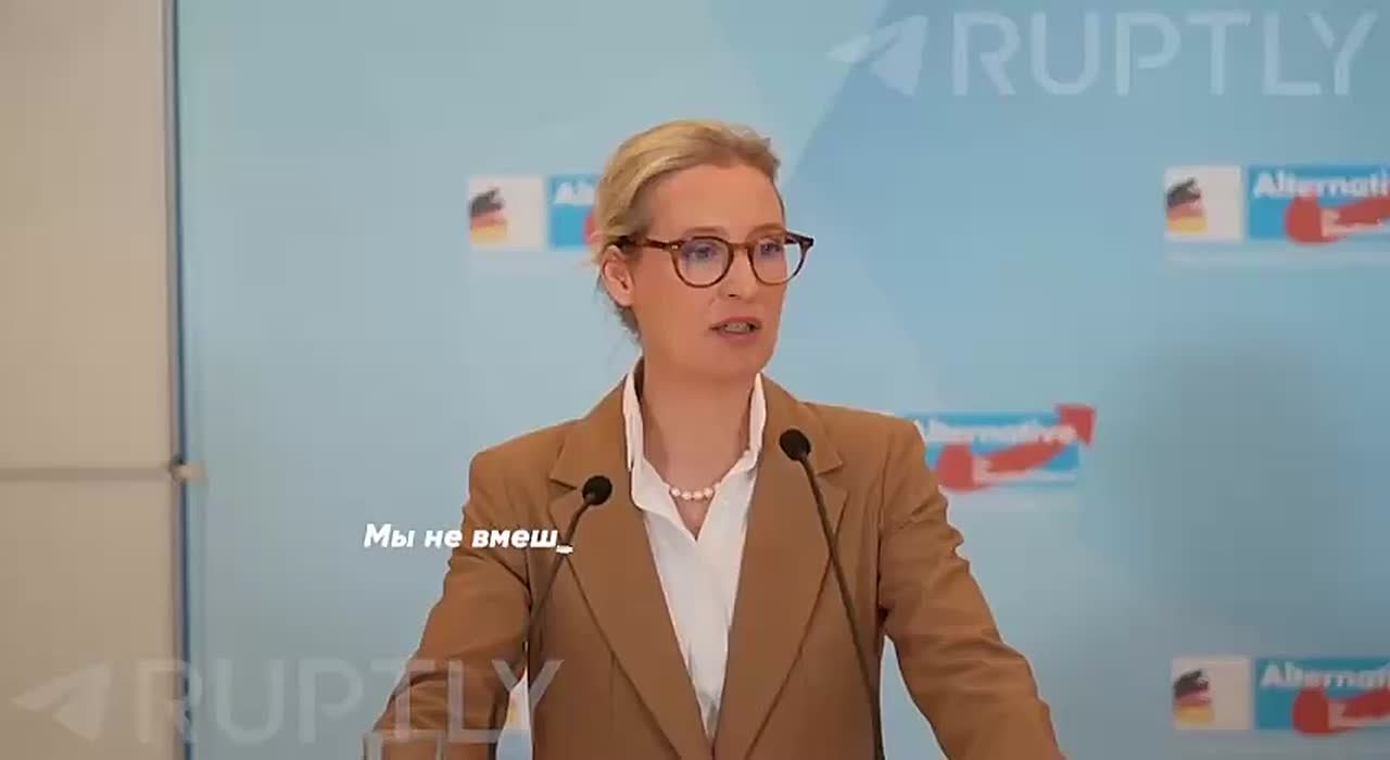 «Несколько лет Запад громко обвинял Россию и Владимира Путина в нарушении международного права, однако теперь эти же голоса резко стихли, когда аналогичные действия предпринимает Дональд Трамп»