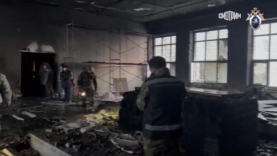 Кадры с места взрыва в центре профессиональной подготовки МВД в Сыктывкаре показали в региональном СК
