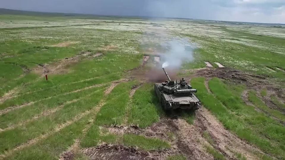 Евгений Лисицын: // Омский автобронетанковый инженерный институт //