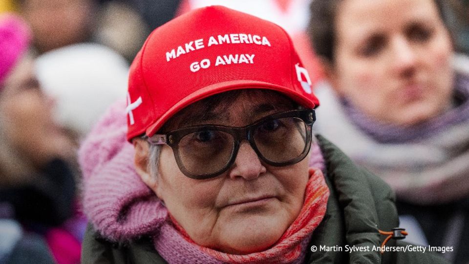 ������ ������� ����!�. ������ ���������� � ����� ������ �������� ����� � ���������������� �������� "Make America Go Away"