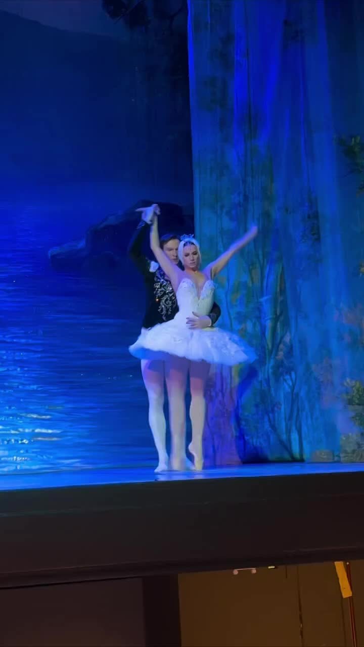 "Распространение культурного продукта страны-агрессора"