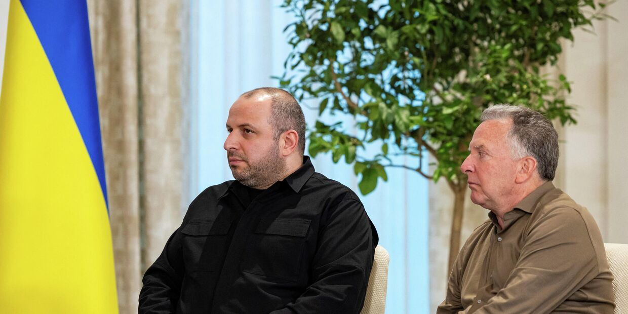 "Продуктивно". Стало известно, что обсуждается на переговорах в Абу-Даби