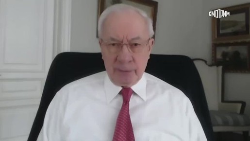 Глава киевского режима, согласившись на переговоры в Абу-Даби, не преследовал стратегических мирных целей, он лишь пытается сохранить свое "шаткое положение"