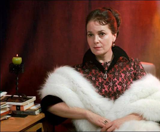 Благородная осень без капли ботокса: Пять королев русского кино Благородная осень без капли ботокса: Пять королев русского кино