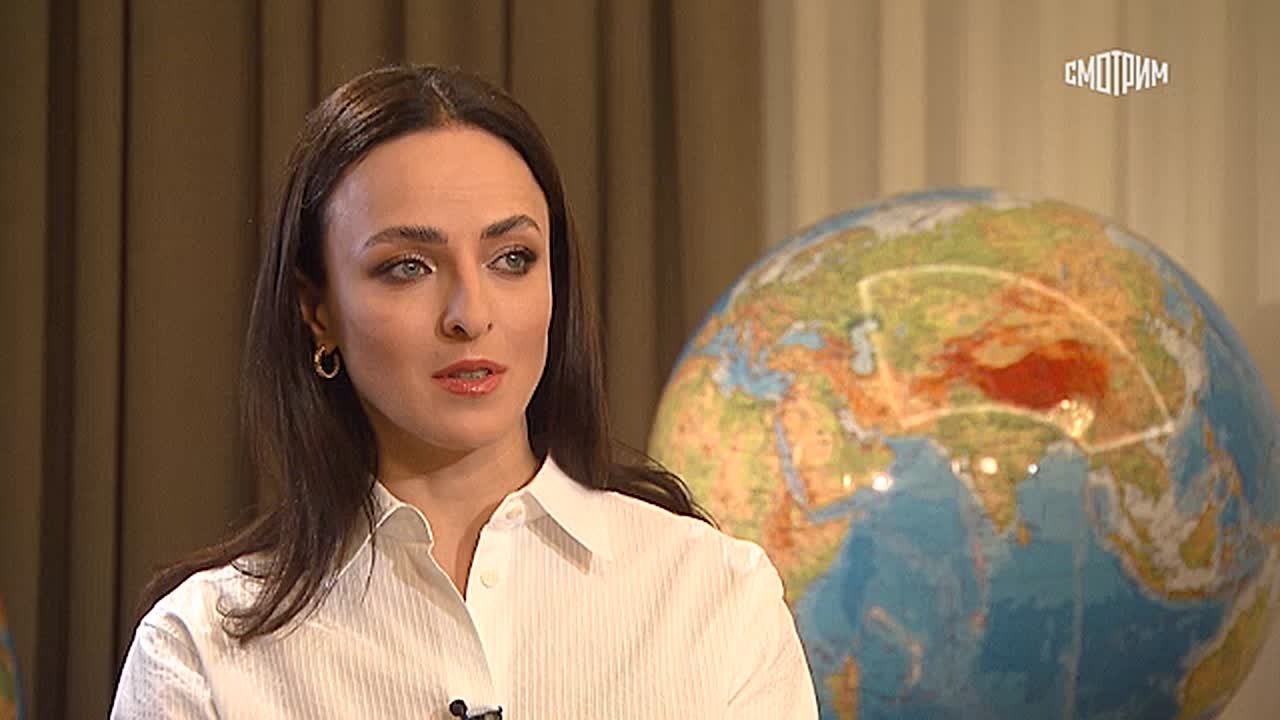 "Необходимости куда-то переезжать у нас нет": председатель совета директоров ГК "Дело" Сергей Шишкарев в интервью Александре Суворовой на "России 24" рассказал, почему группа не планирует переносить штаб-квартиру из Москвы