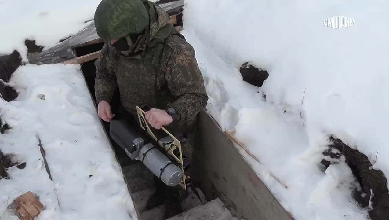 11111Российские бойцы стали чаще использовать беспилотники на оптоволокне для уничтожения приоритетных целей противника