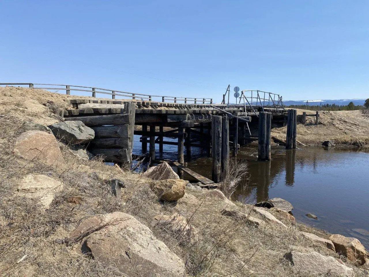 Алексей Цыденов: Добрый день, земляки!. В Курумканском и Баргузинском районах отремонтируем два моста - через реки Улгана и Шанталык Алексей Цыденов: Добрый день, земляки!. В Курумканском и Баргузинском районах отремонтируем два моста - через реки Улгана и Шанталык