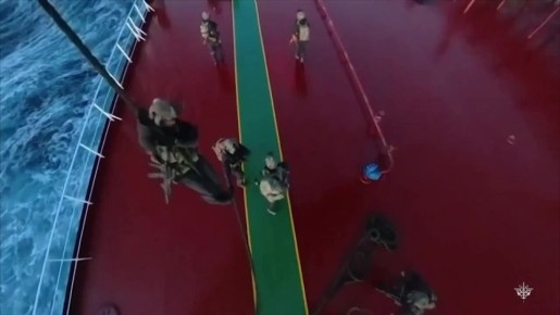 Макрон собрался менять законы