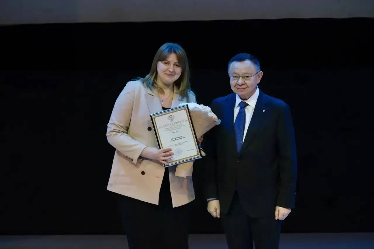 Глава Минстроя России Ирек Файзуллин принял участие в торжественном мероприятии, посвященном 5-летию ППК «Единый заказчик» Глава Минстроя России Ирек Файзуллин принял участие в торжественном мероприятии, посвященном 5-летию ППК «Единый заказчик»