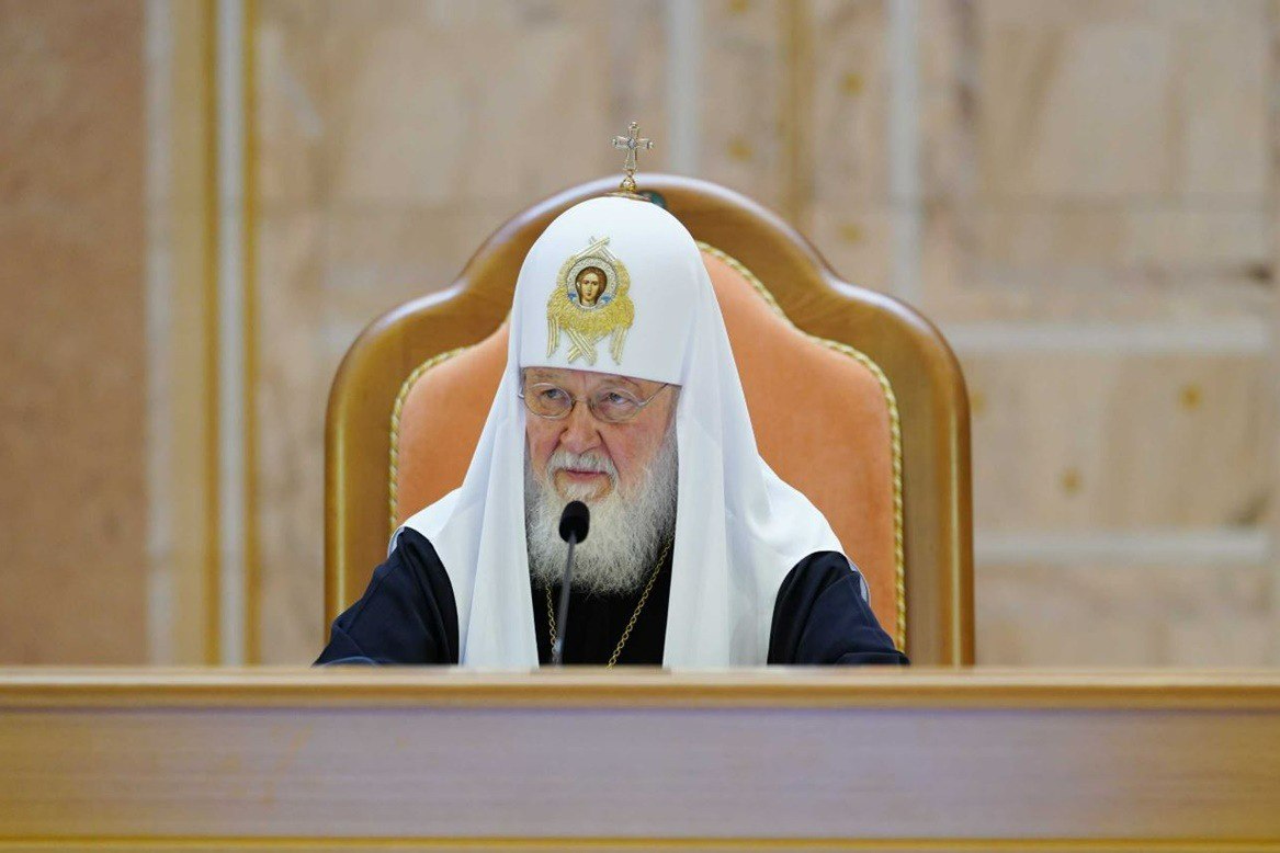 Некоторые православные товарищи меня укоряют за то, что я своим «Евфрат пересыхает» зря напрягаю и тревожу души окружающих; дескать, нечего мне тут выдумывать - все будет хорошо