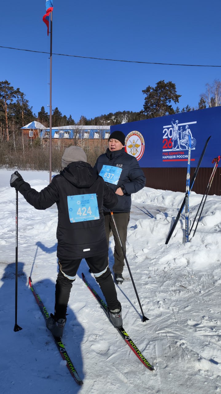 Массовая гонка собрала в Улан-Удэ 1,5 тыс лыжников «от мала до велика» Массовая гонка собрала в Улан-Удэ 1,5 тыс лыжников «от мала до велика»