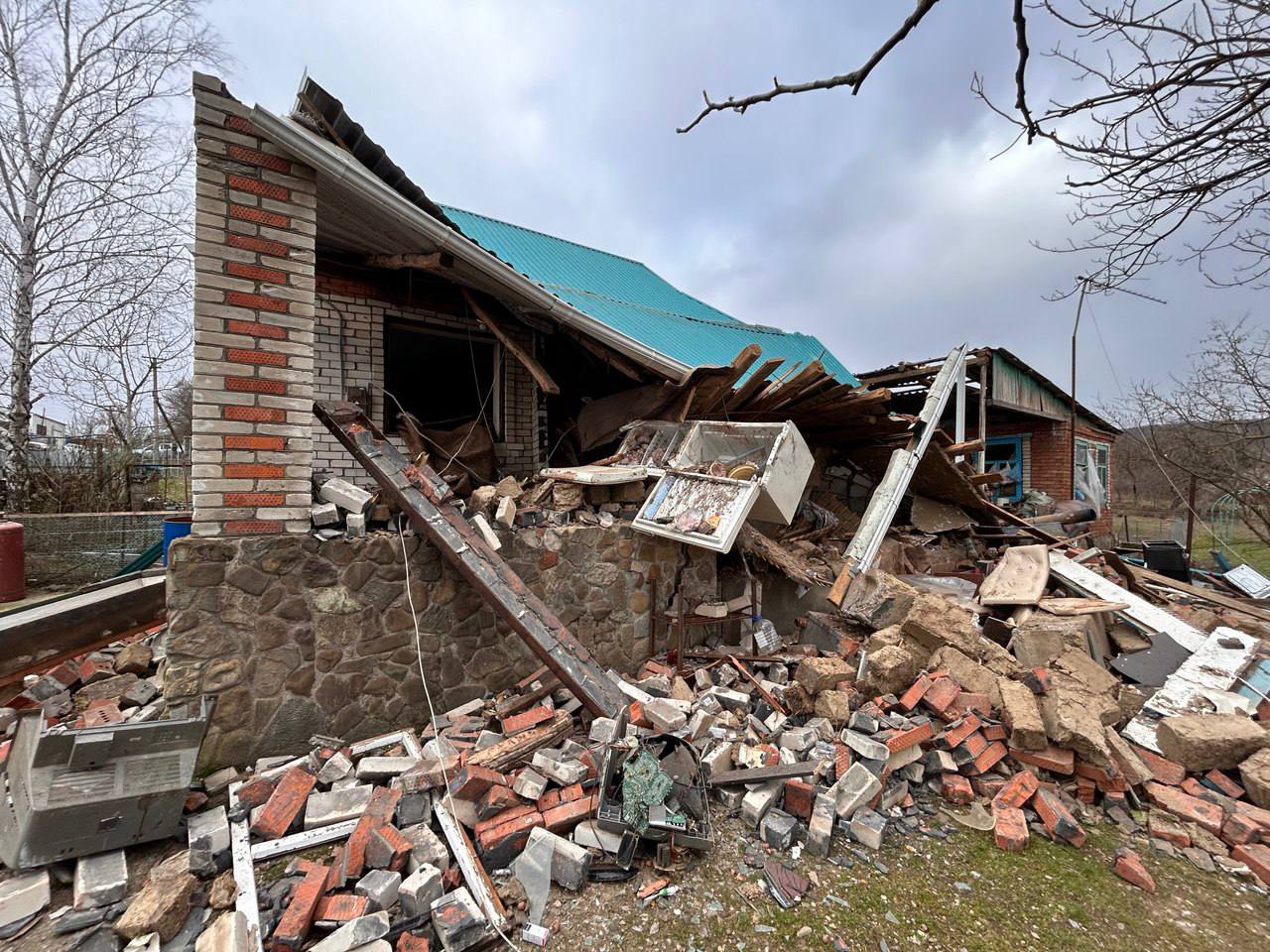 Взрыв газа произошел в жилом доме в Северском районе Краснодарского края Взрыв газа произошел в жилом доме в Северском районе Краснодарского края