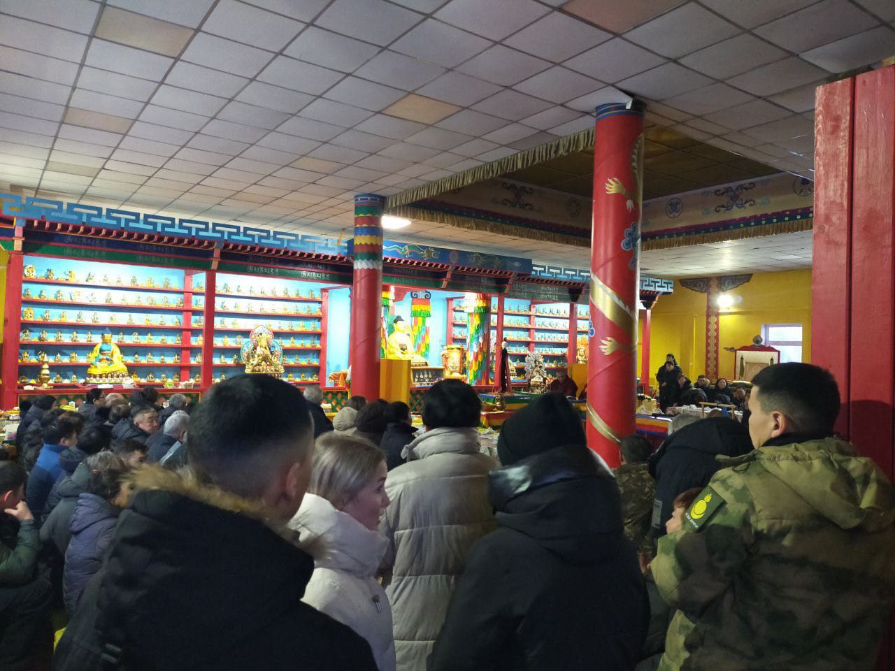 ФОТОФАКТ: Полицейские в Бурятии несут службу по охране общественного порядка в местах проведения мероприятий, посвященных празднику Сагаалгану ФОТОФАКТ: Полицейские в Бурятии несут службу по охране общественного порядка в местах проведения мероприятий, посвященных празднику Сагаалгану