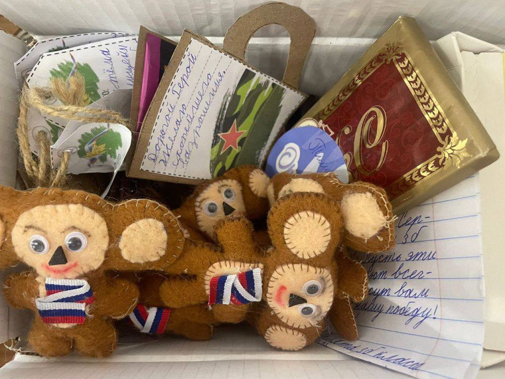 «Наши талисманы»: Что бойцы прячут у сердца? «Наши талисманы»: Что бойцы прячут у сердца?