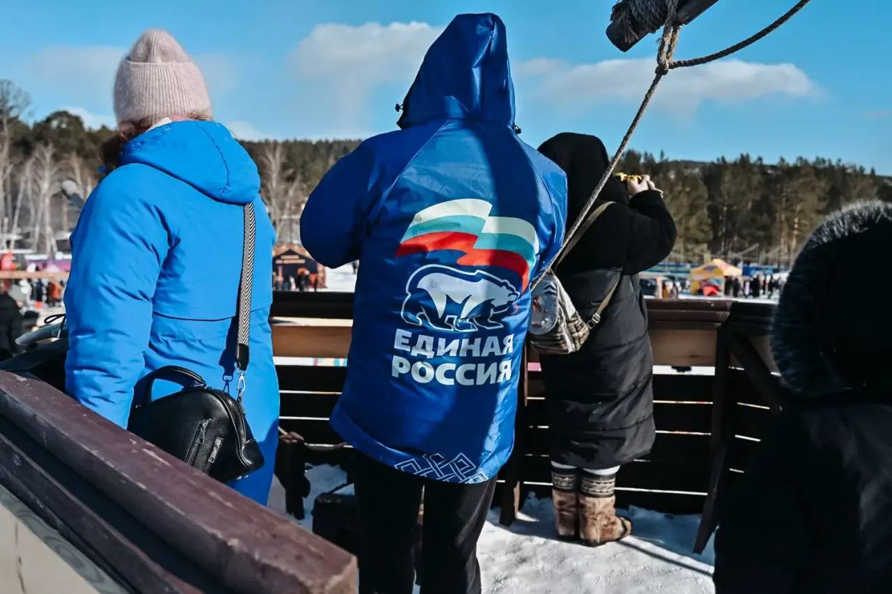 Алексей Цыденов: Белый месяц встретили, бууз наелись, пришло время - блинов Алексей Цыденов: Белый месяц встретили, бууз наелись, пришло время - блинов