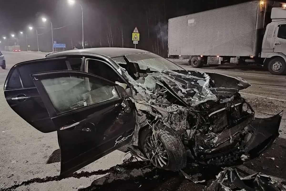 В Бурятии в лобовом ДТП пострадал водитель "Тойоты"