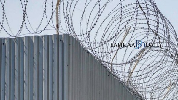 Улан-удэнка набросилась на мужа с ножом и зацепила его лёгкое