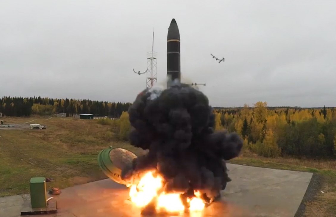 Николай Стариков: Совсем недавно мы обсуждали, что "Орешник" могут модернизировать и вот подтверждение Николай Стариков: Совсем недавно мы обсуждали, что "Орешник" могут модернизировать и вот подтверждение