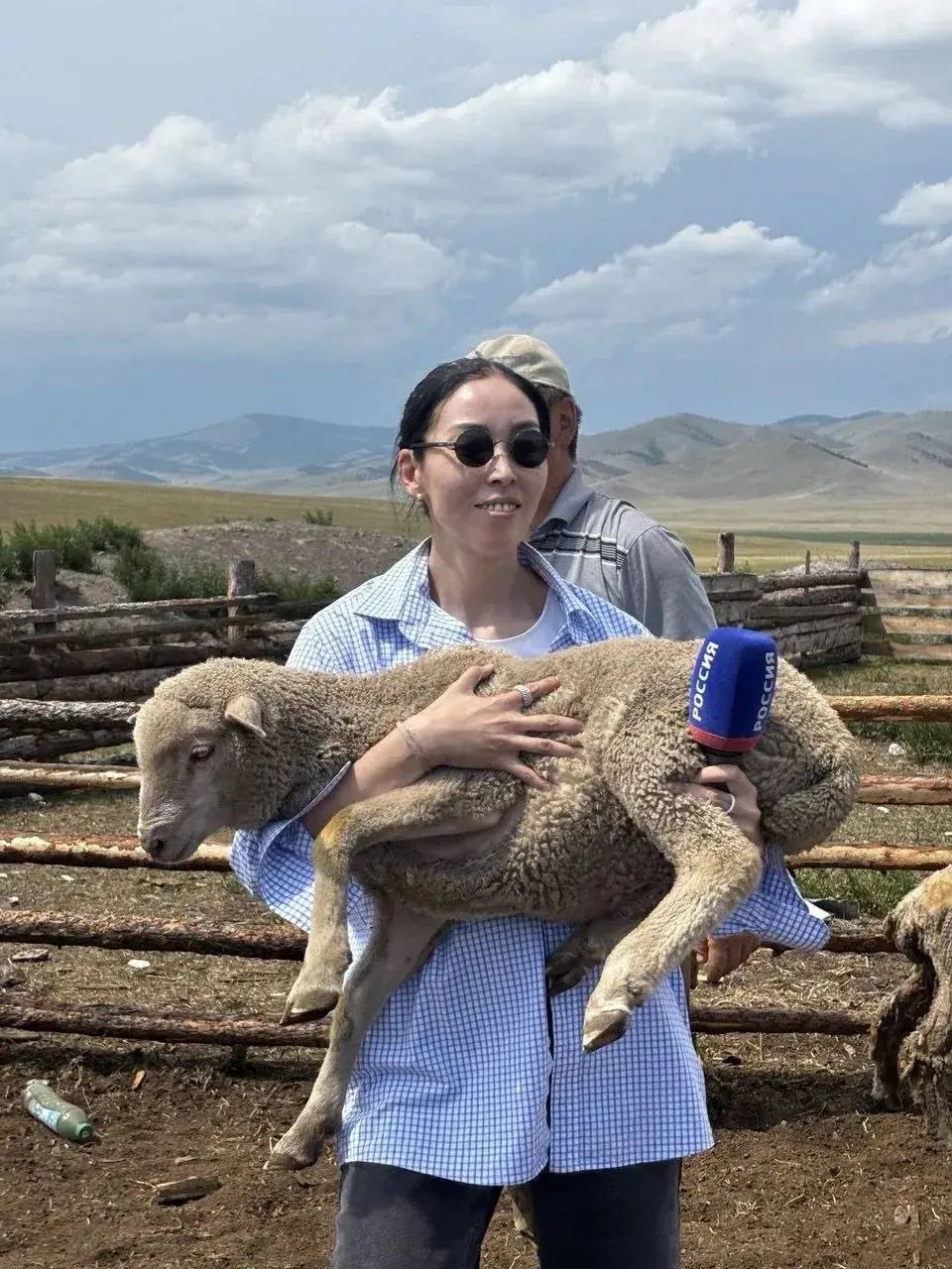 Алексей Цыденов: Сегодня законодательно утвердили звание «Заслуженный работник средств массовой информации Республики Бурятия» Алексей Цыденов: Сегодня законодательно утвердили звание «Заслуженный работник средств массовой информации Республики Бурятия»