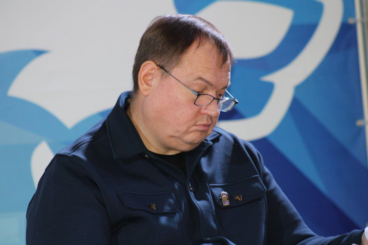 Георгий Медведев: Сегодня вместе с коллегами по Общественному Совету Горловки принял участие в форуме Единой России Георгий Медведев: Сегодня вместе с коллегами по Общественному Совету Горловки принял участие в форуме Единой России