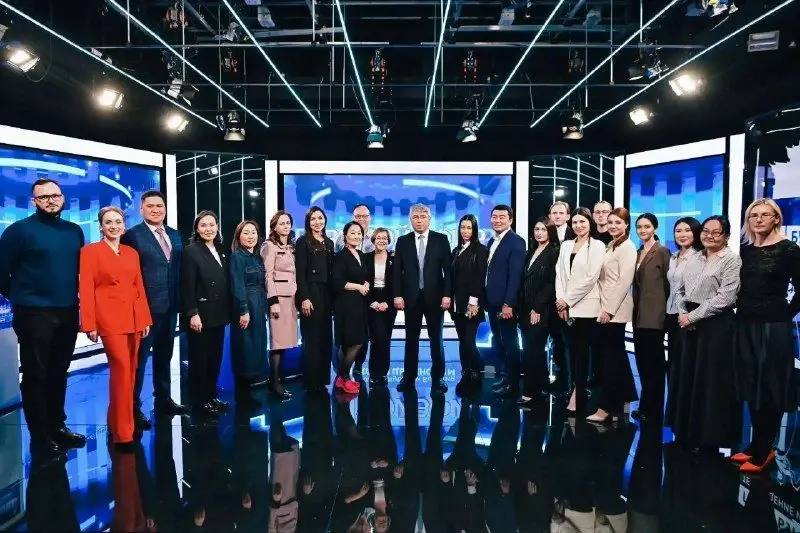 Алексей Цыденов: Сегодня законодательно утвердили звание «Заслуженный работник средств массовой информации Республики Бурятия»