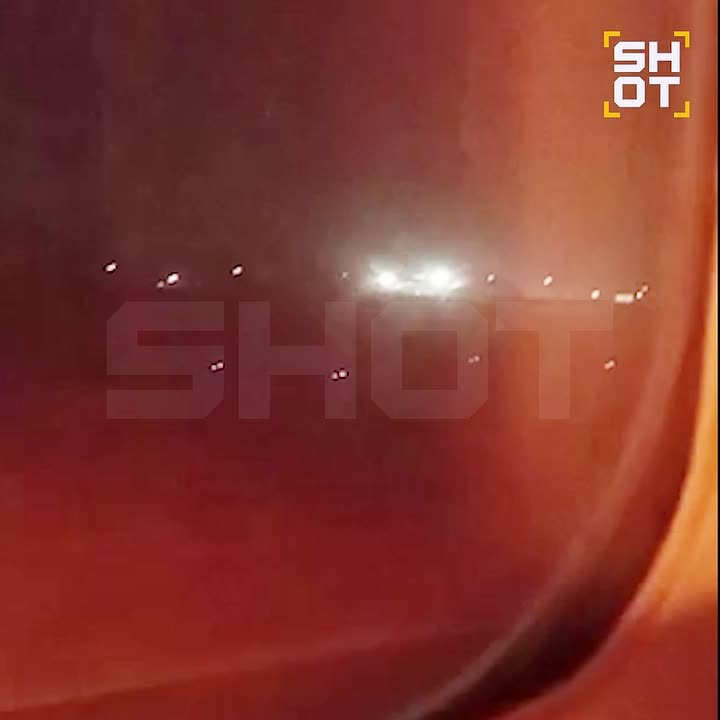 Видео: двигатель самолета компании Azur Air взорвался на взлете с вьетнамского острова Фукуок