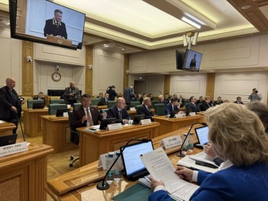 Татьяна Москалькова: В ходе заседания Комитета Совета Федерации по конституционному законодательству и государственному строительству приняла участие в обсуждении кандидатур судей Верховного Суда Российской Федерации