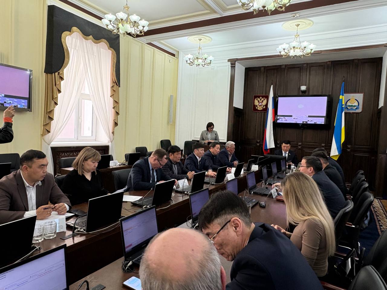 Безнадзорных собак в Бурятии стало в 3 раза меньше, однако жертв нападений и укусов собак меньше не становится Безнадзорных собак в Бурятии стало в 3 раза меньше, однако жертв нападений и укусов собак меньше не становится