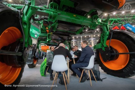 Продажи сельхозтехники в России в январе сократились на 42,3%, до 5,2 млрд руб