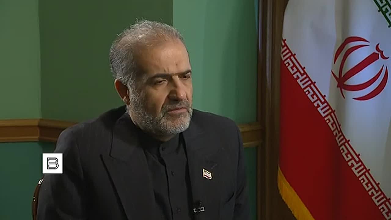 Иран не хочет нападать на соседние страны и наносит удары только по американцам на их территории, заявил ИС "Вести" иранский посол в РФ Казем Джалали