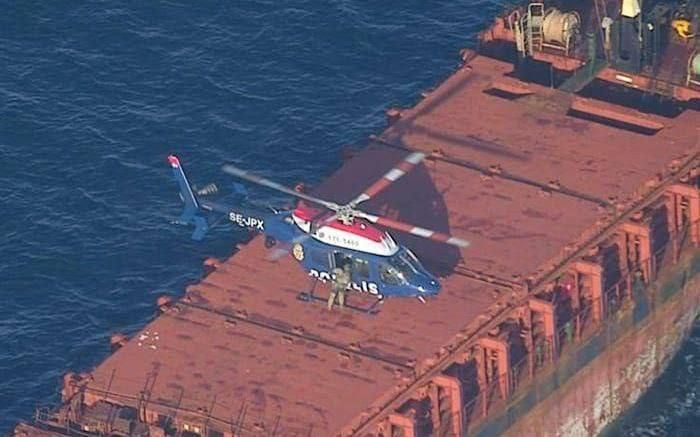 Не опять, а снова. Швеция задержала плывущий в Санкт-Петербург сухогруз под флагом Гвинеи