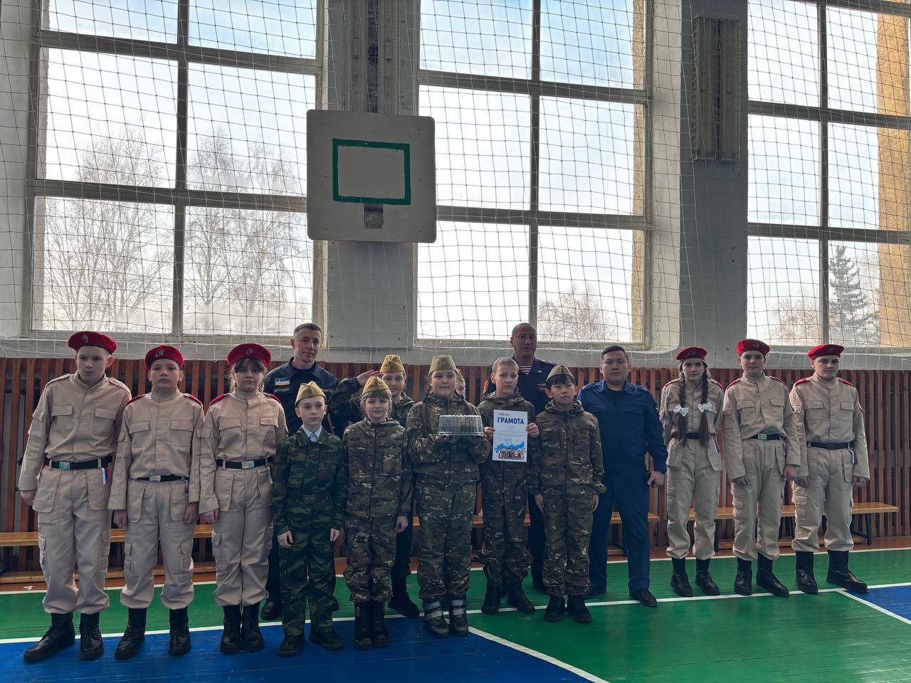 Прокуратура Мухоршибирского района приняла участие в военно-патриотическом мероприятии «Смотр строя и песни» среди учащихся МБОУ «Мухоршибирская СОШ №1» Прокуратура Мухоршибирского района приняла участие в военно-патриотическом мероприятии «Смотр строя и песни» среди учащихся МБОУ «Мухоршибирская СОШ №1»