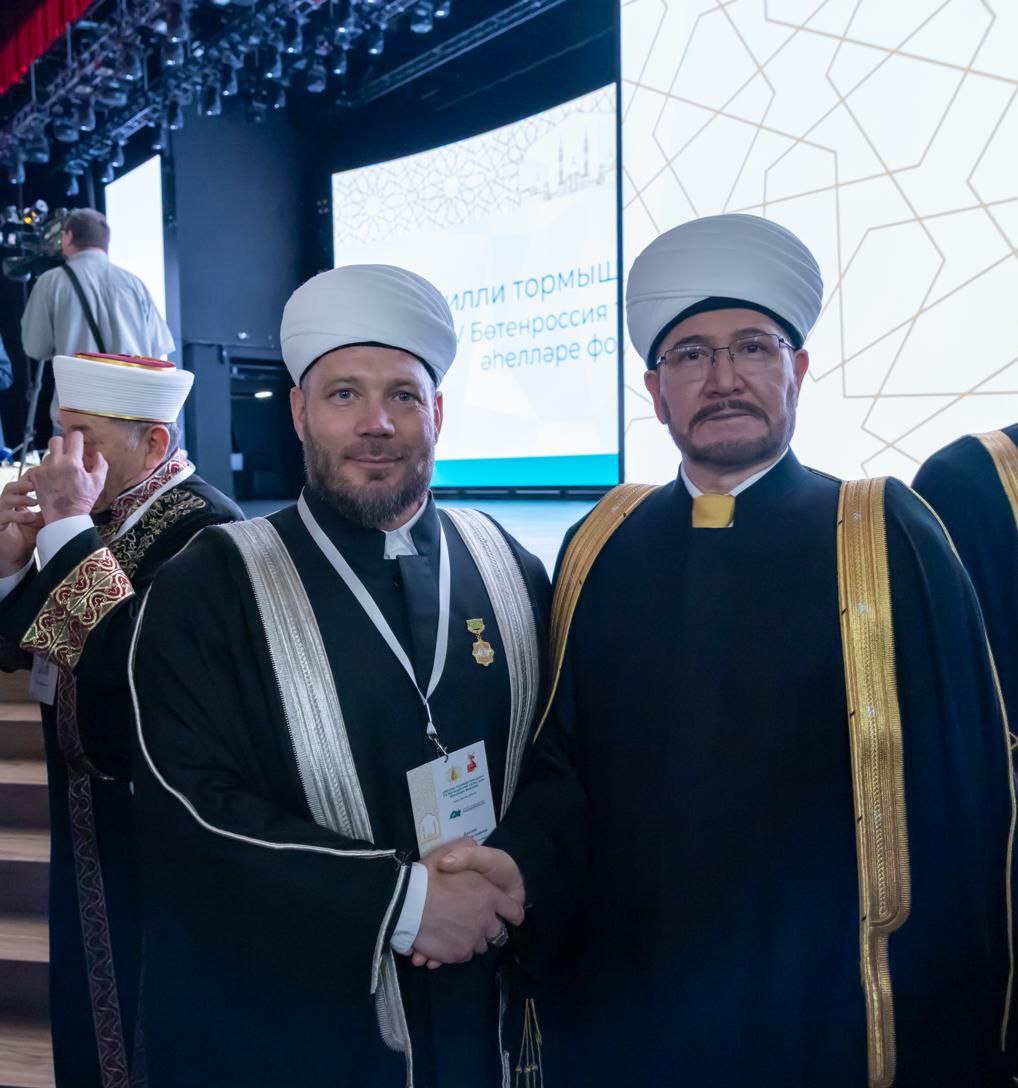 Ордынский пир на берегах Невы: Глава мусульман Петербурга поссорился с ДУМ