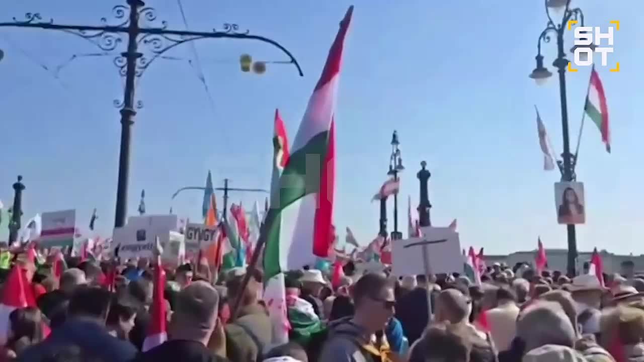 «Брюссель готовит Европу к войне, но Венгрия останется островком спокойствия»: В. Орбан