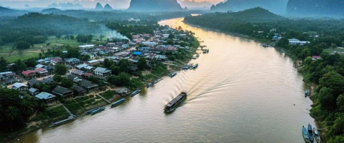 Николай Стариков: По обе стороны реки Лейты. В 1866 году Австрийская империя переживала тяжёлый кризис — австрийцы потерпели поражение от Пруссии