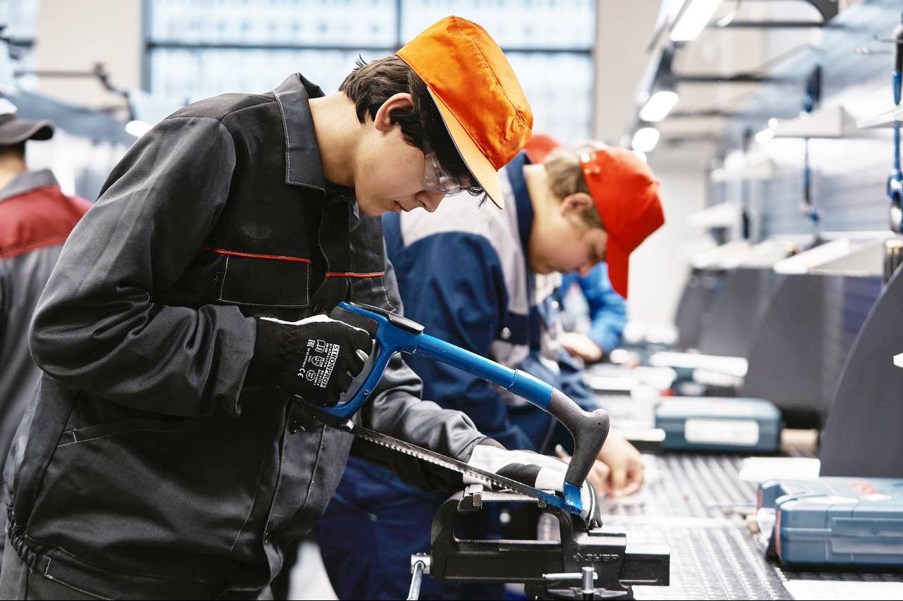 Дмитрий Чернышенко: В России стартуют региональные чемпионаты «Абилимпикс-2026»