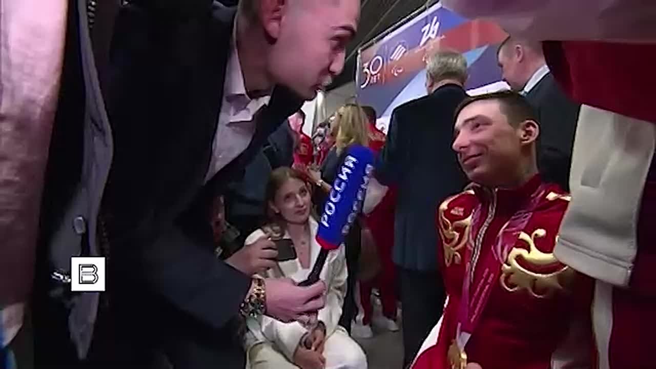 "Честно, так, 50 на 50": лыжник Иван Голубков, взявший две золотые медали на завершившейся в Италии Паралимпиаде, рассказал "Вестям", насколько был готов к такому результату